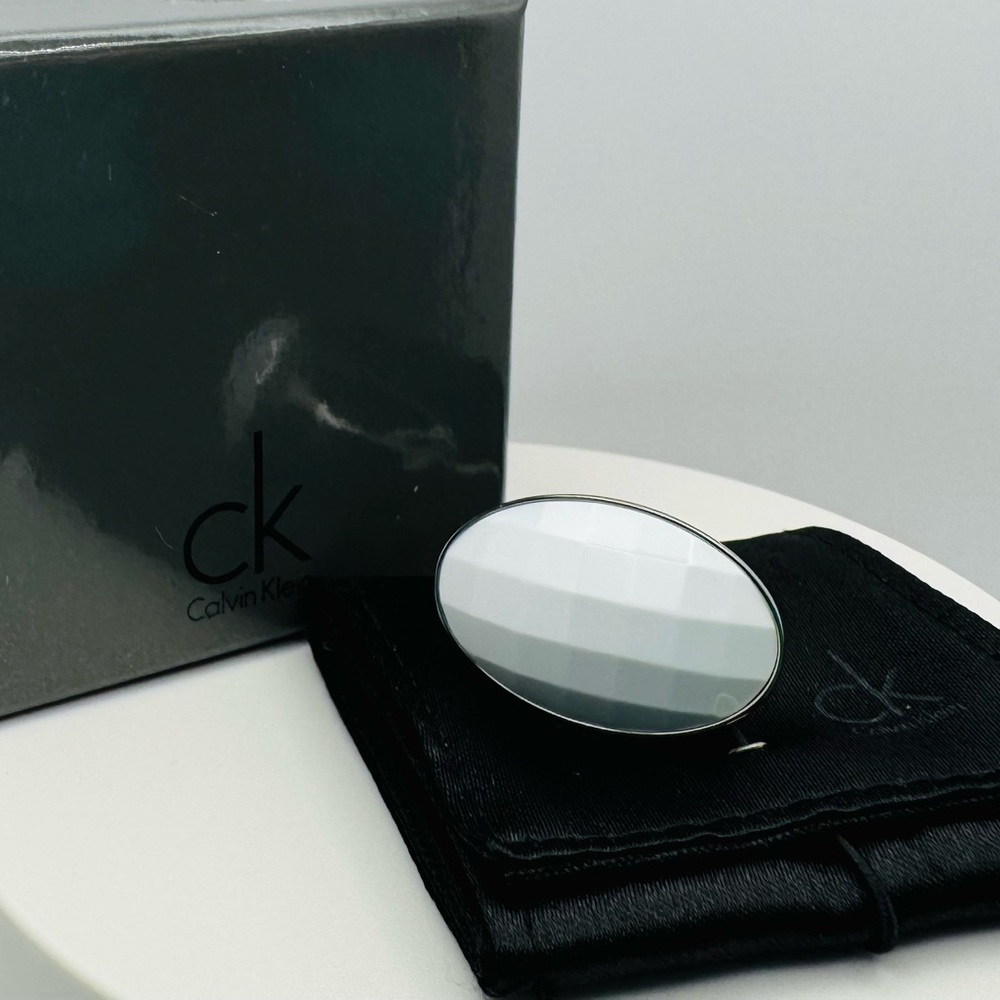 Calvin Klein White Continuity Ring Size 9 NWT w/Box Retail $110 Stainless Steel